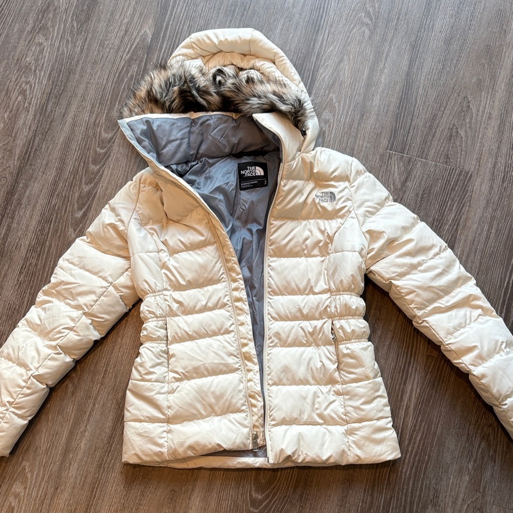 The North Face Women's Cream Puffer Jacket with Faux Fur Hood